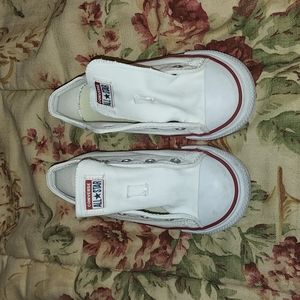 Kids Converse White size 9